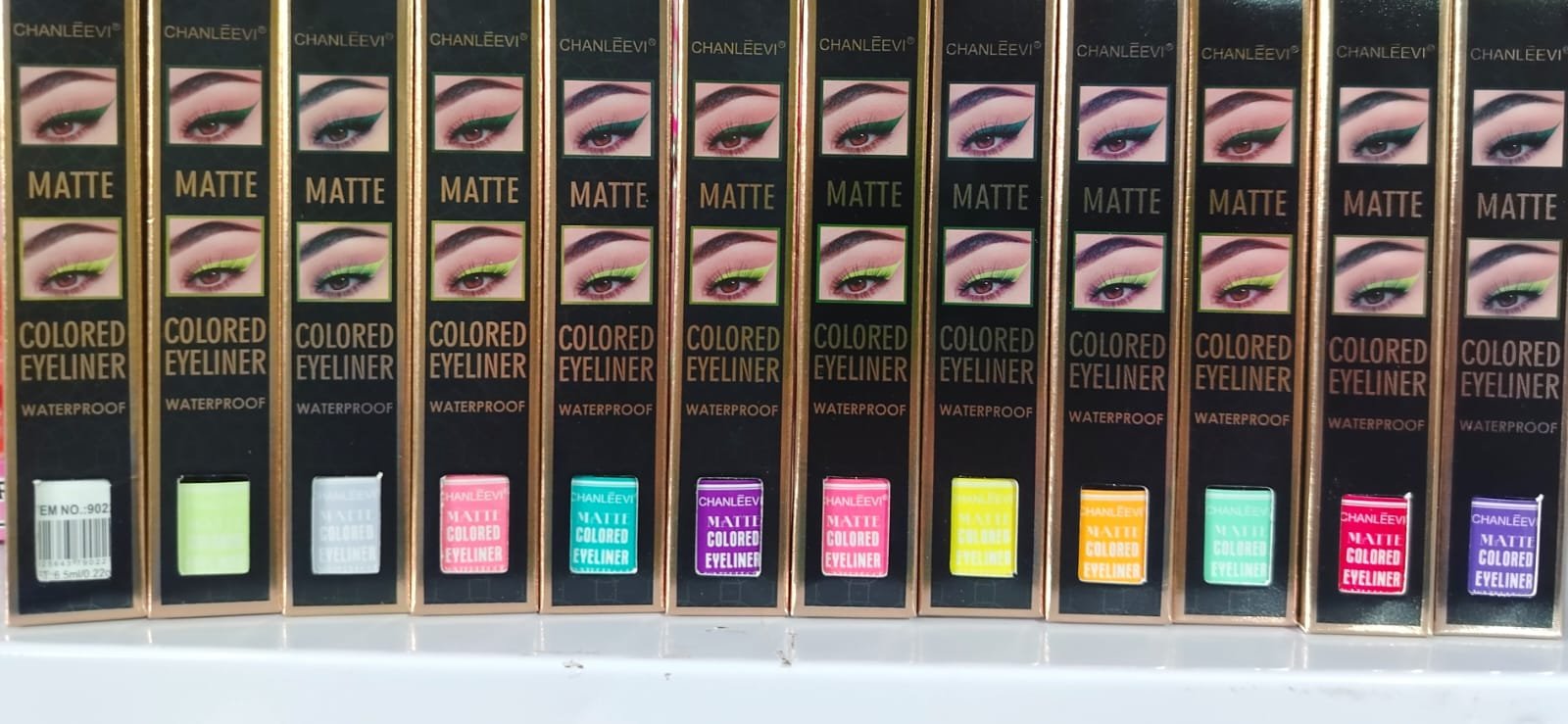 Delineador de ojos de colores, Dupe d' Loreal